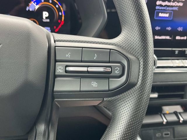 2025 Chevrolet Colorado WT/LT