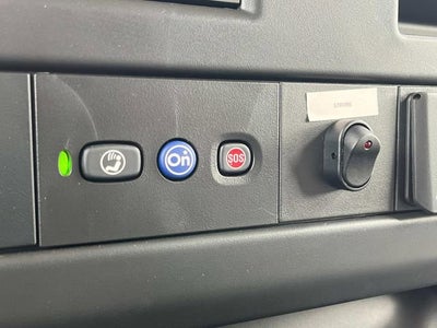 2025 GMC Savana Cutaway 3500 1WT