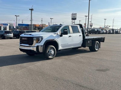 2025 GMC Sierra 3500 HD Chassis Cab Pro