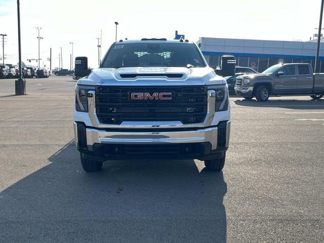 2025 GMC Sierra 3500 HD Chassis Cab Pro