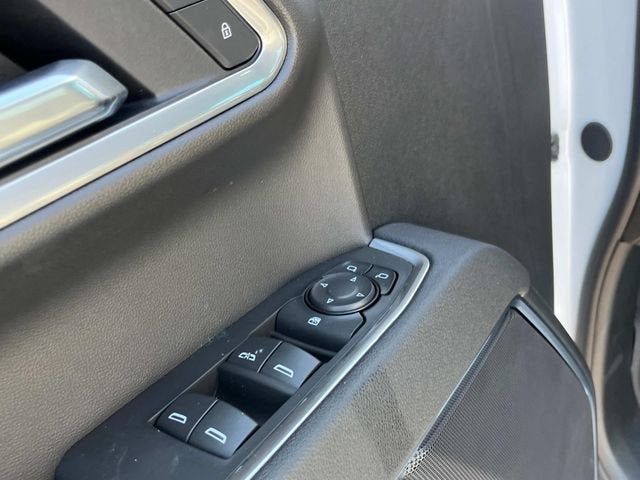 2025 GMC Sierra 1500 SLE