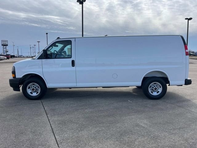 2025 GMC Savana Cargo 2500 Work Van