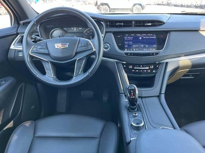 2023 Cadillac XT5 Luxury