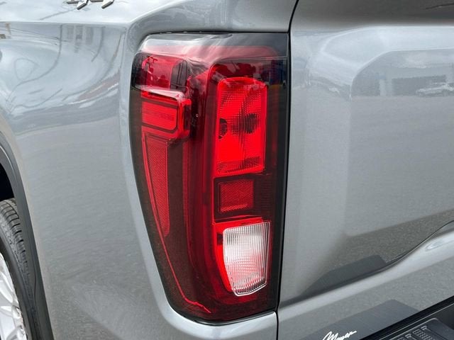 2025 GMC Sierra 1500 SLE