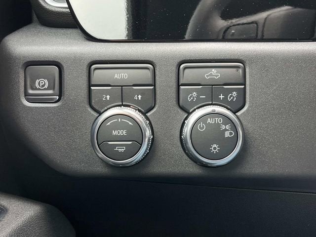 2025 GMC Sierra 1500 SLE