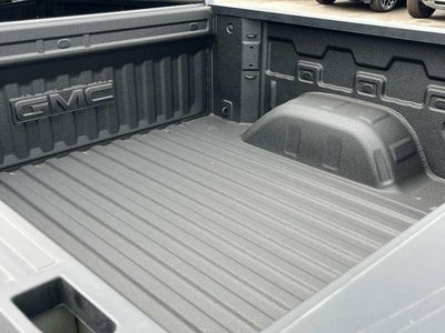 2025 GMC Sierra 1500 SLE