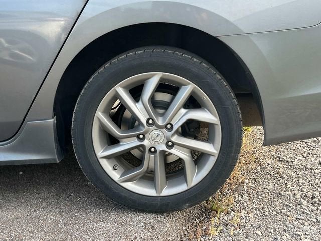 2015 Nissan Sentra SR