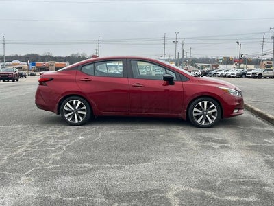 2020 Nissan Versa SR